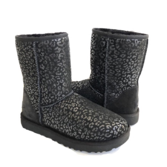 UGG SNOW LEOPARD BOOTS - Picture 2 of 4